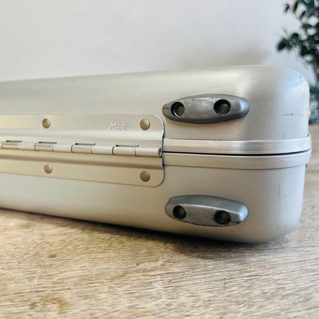 ZERO セキュリティケース 9430 シルバー