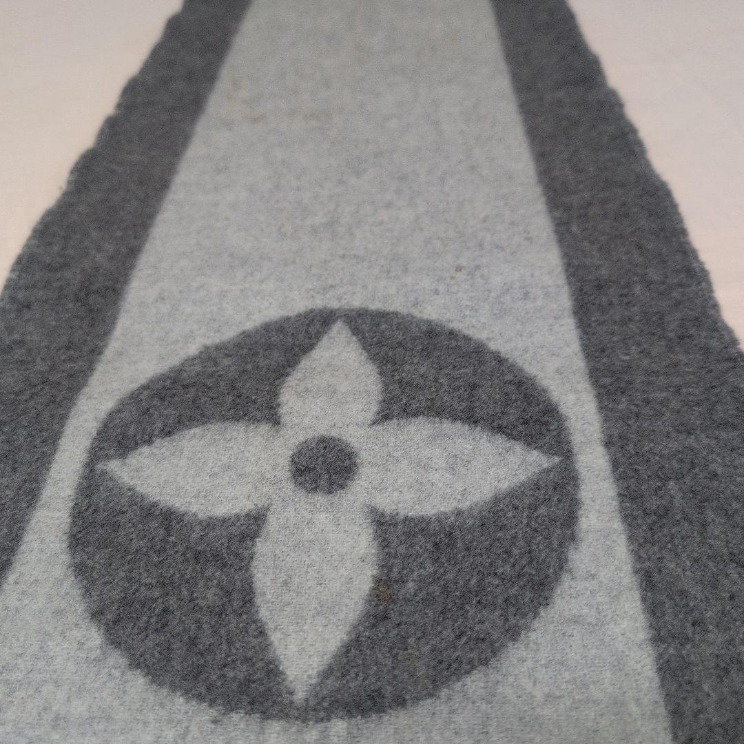 ミリー　LOUIS VUITTON　マフラー