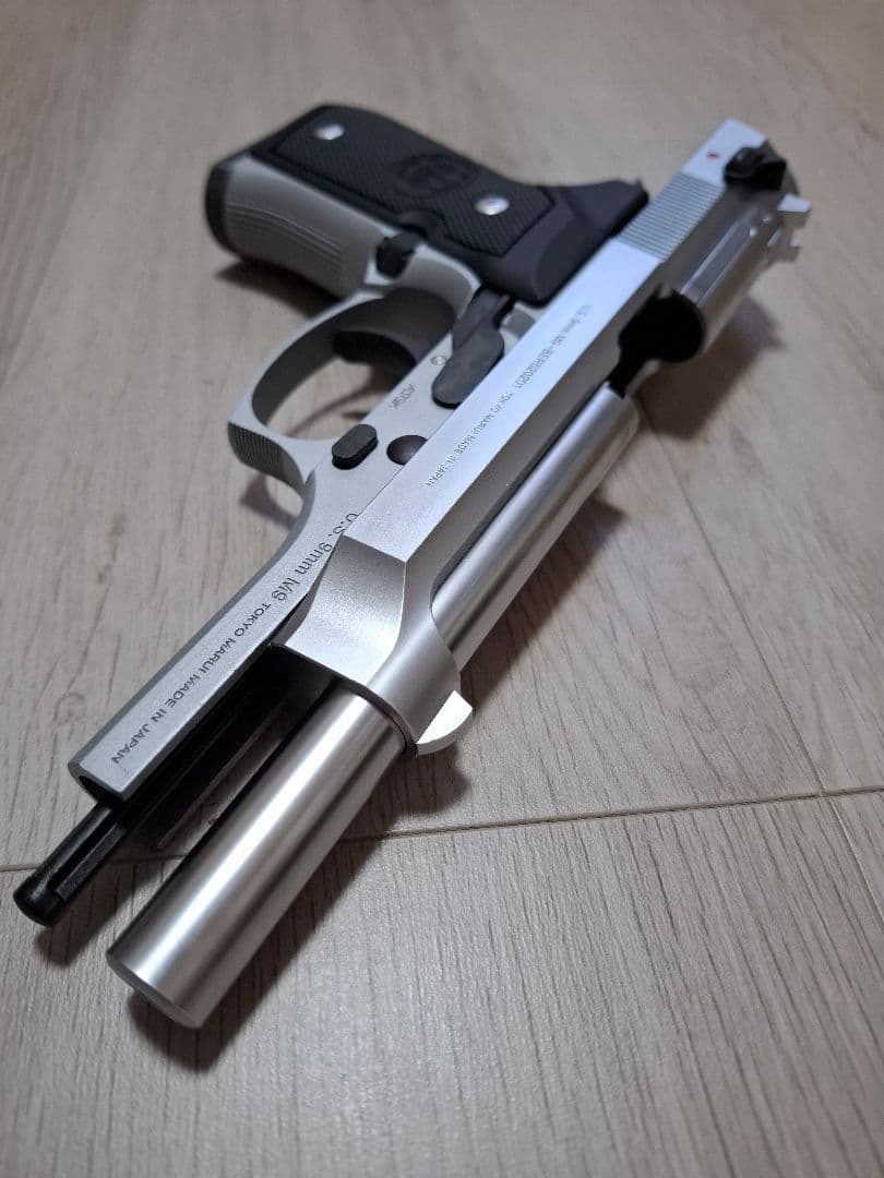 美品　東京マルイ　M92FS　IONX　ハイグレードモデル　塗装品