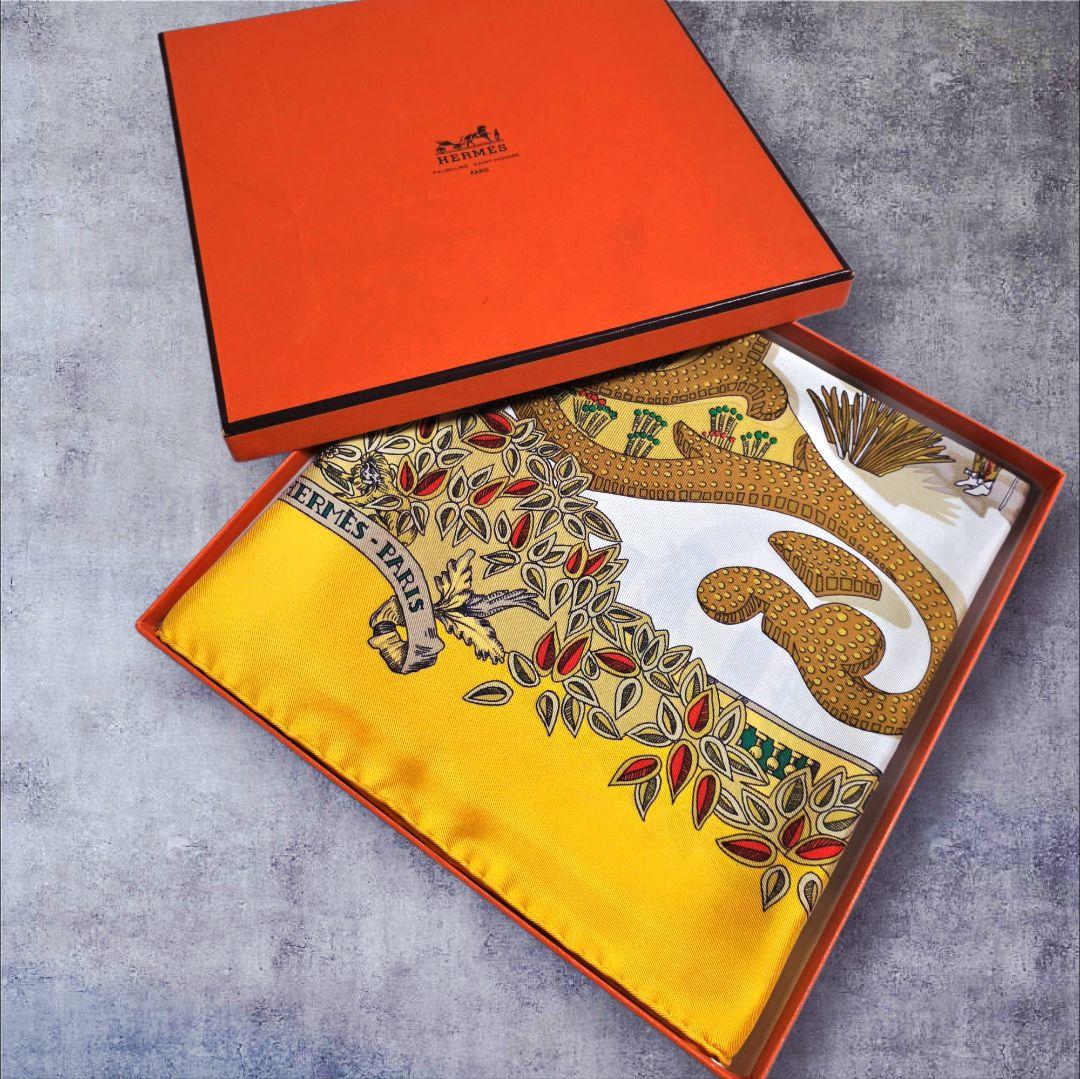 カ*ネ様 未使用 HERMES　エルメス 王の楽園 スカーフ カレ90