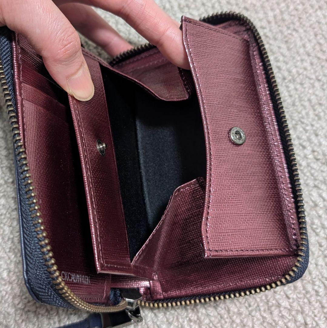 【新品未使用】CK   ネイビー 二つ折り財布
