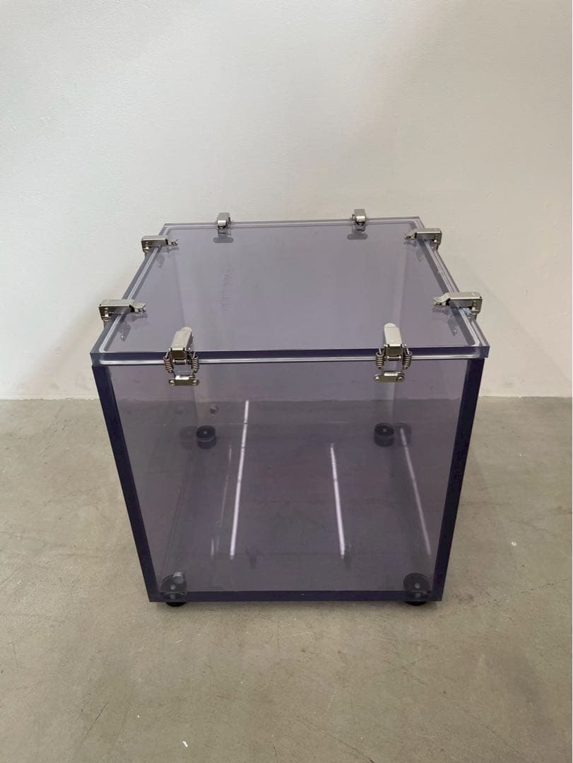 未使用アクリルケース キューブBOX ディスプレイボックス ショーケース 透明紫