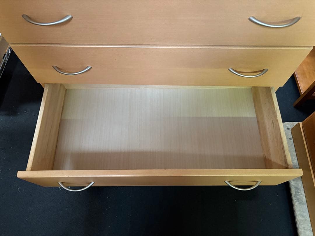 大川家具　7段チェスト　横幅80㎝　奥行42㎝　高さ134㎝