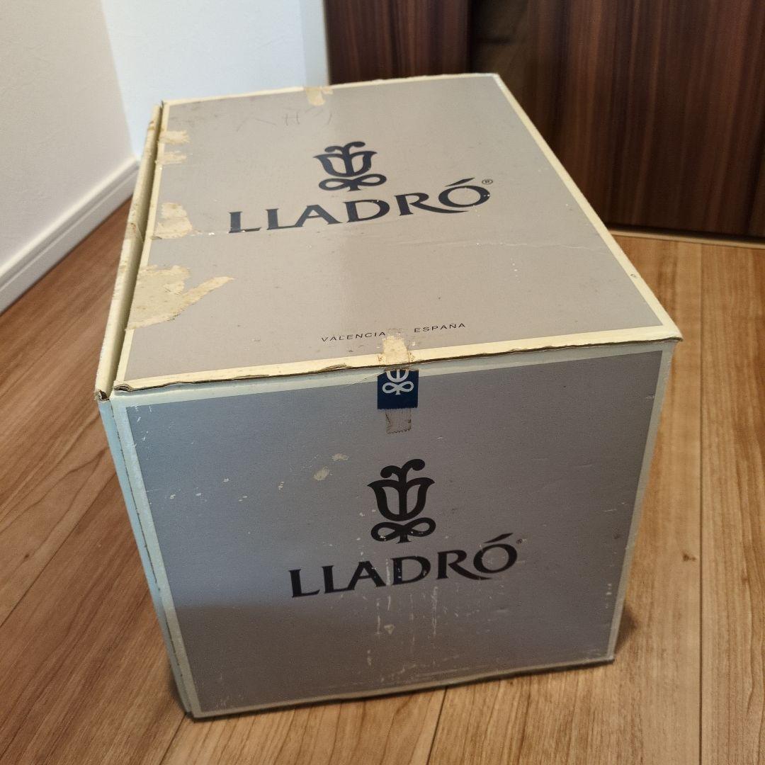 ★本当にラスト値下げ★リヤドロ　LLADRO　夏のセレナーデ　置物　ドレス