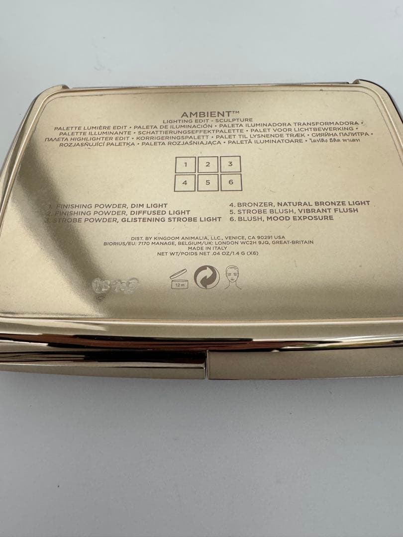 HOURGLASS AMBIENT LIGHTNING EDIT パレット