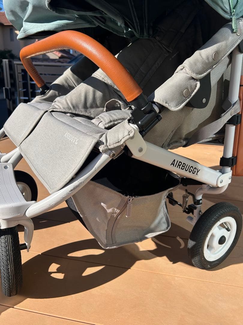 エアバギー ココダブルフロムバース　グリーン　双子年子ベビーカー　付属品あり