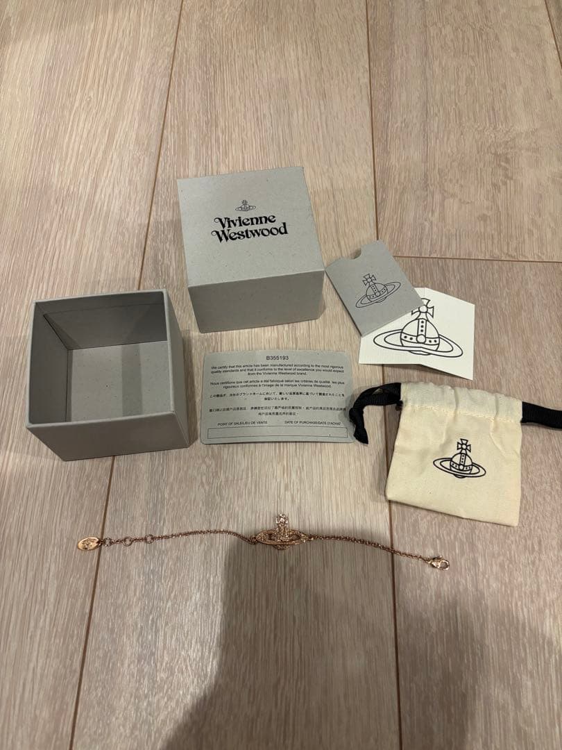 美品Vivienne Westwood ブレスレット