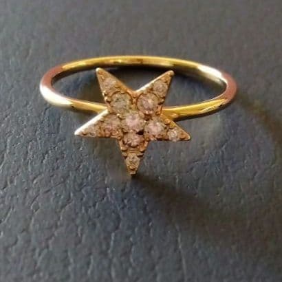 【うーしゃん】 シャンパンカラーダイアモンド 18KYGスターリング