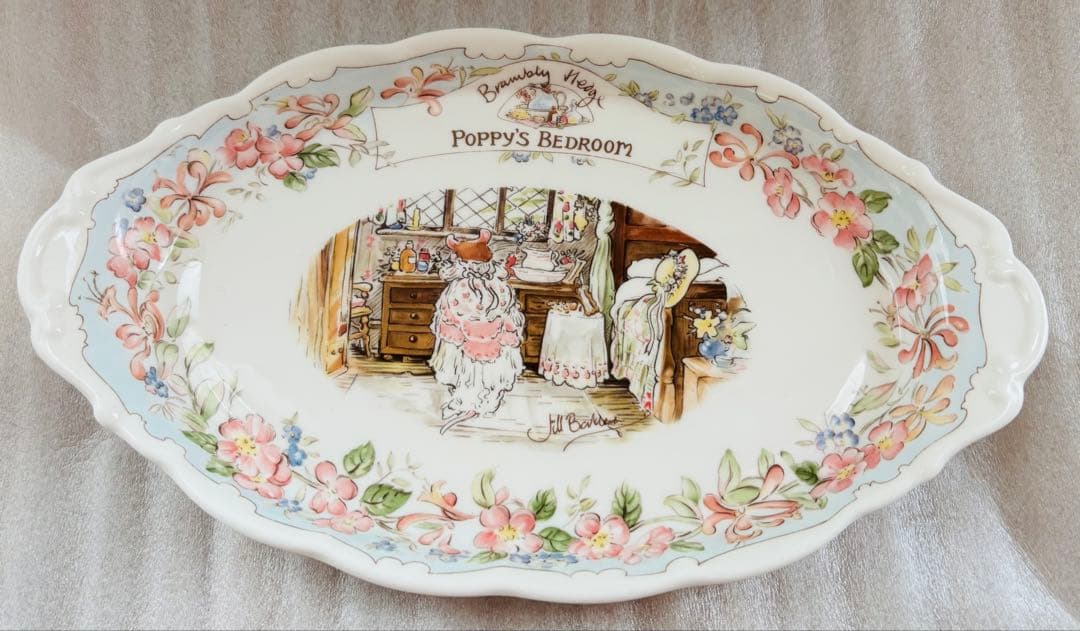 ロイヤルドルトン ブランブリーヘッジ poppy's bedroom プレート