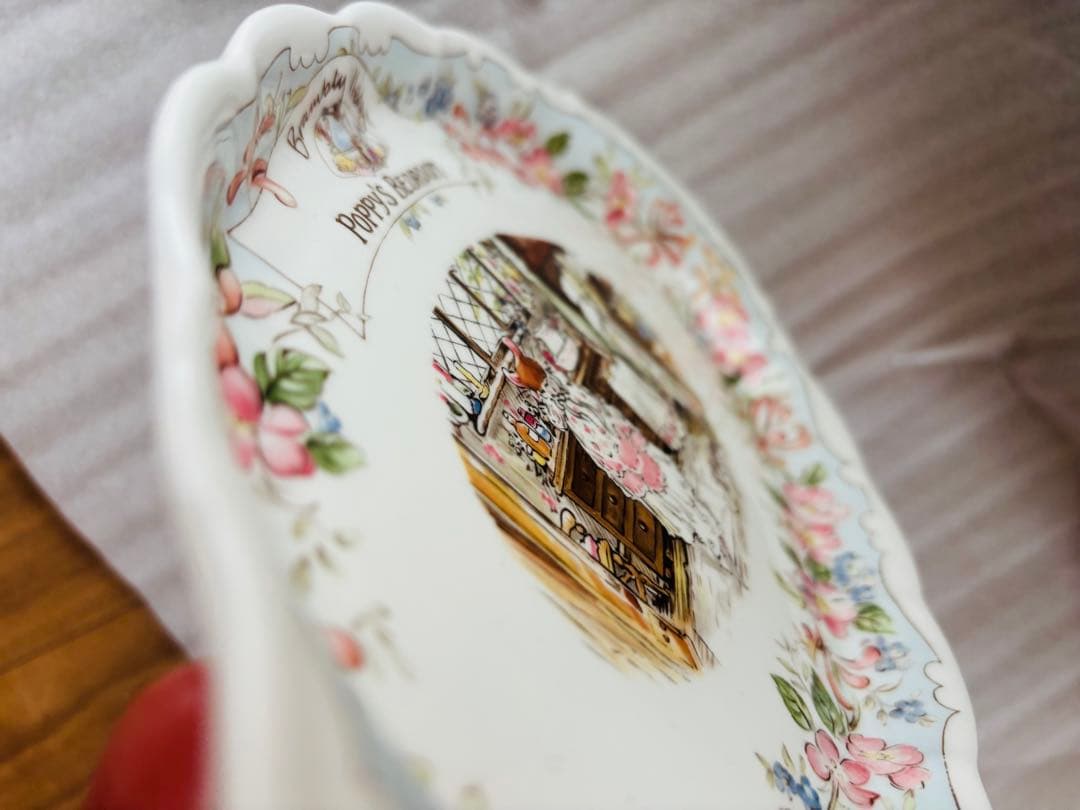 ロイヤルドルトン ブランブリーヘッジ poppy's bedroom プレート
