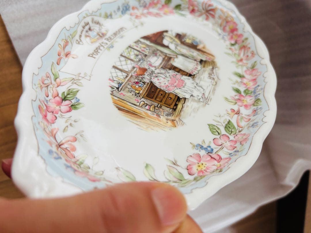 ロイヤルドルトン ブランブリーヘッジ poppy's bedroom プレート