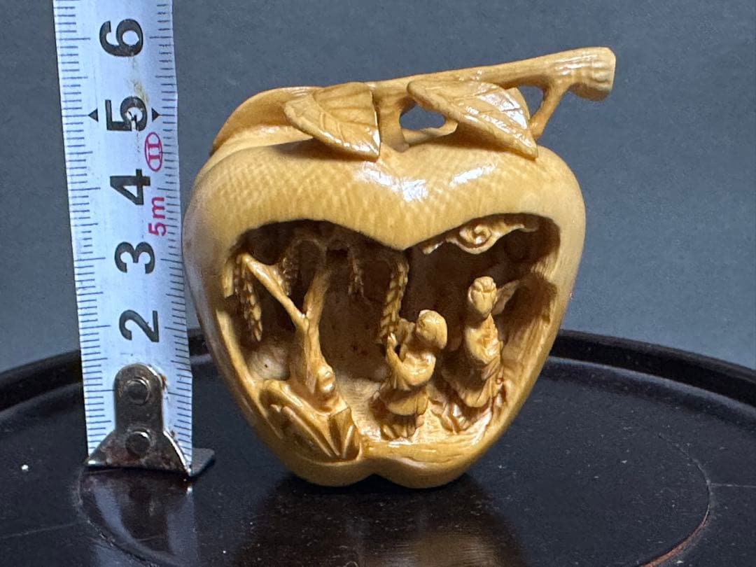 アンティーク　中国美術　苹果リンゴ　置物　骨董　飾り物　古美術品　 細密細工