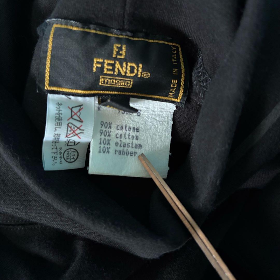 1364 FENDIフェンディ　ブラック タートルネックプルオーバー　46