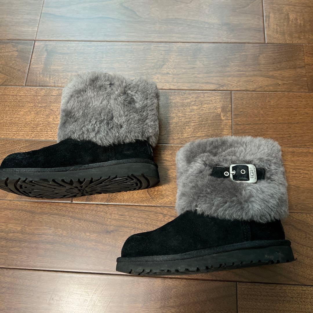 アグ　子供用ブーツ　19.5センチ