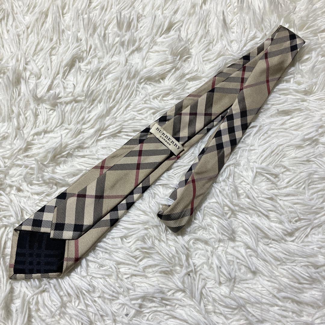現行【BURBERRY】バーバリー　ノバチェック　ネクタイ　シルク　イタリア製