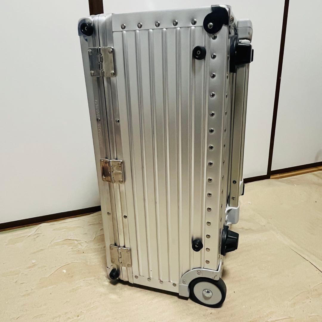 RIMOWA リモアTROPICANA トローリー43L カメラケース　鍵欠品