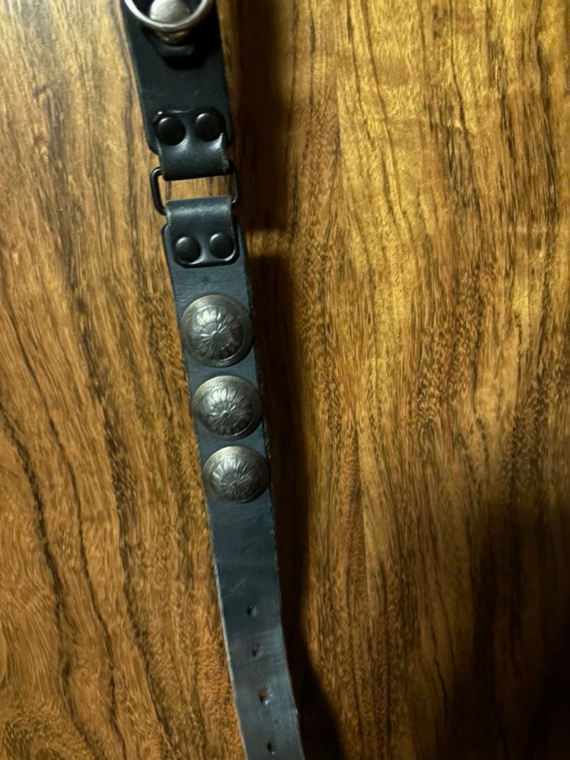 77ブラックミーンズ濃紺レザーベルト メタルボタン付き