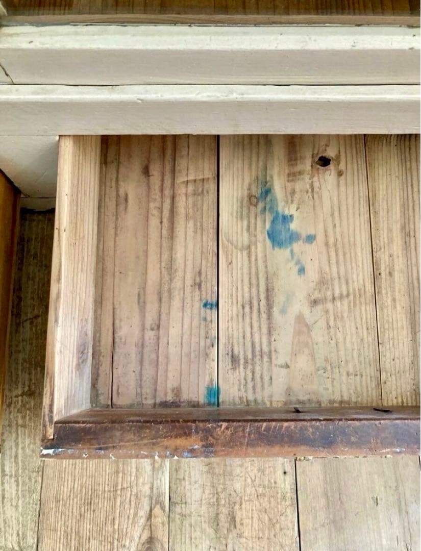 パン屋さんで使われていたガラスケース