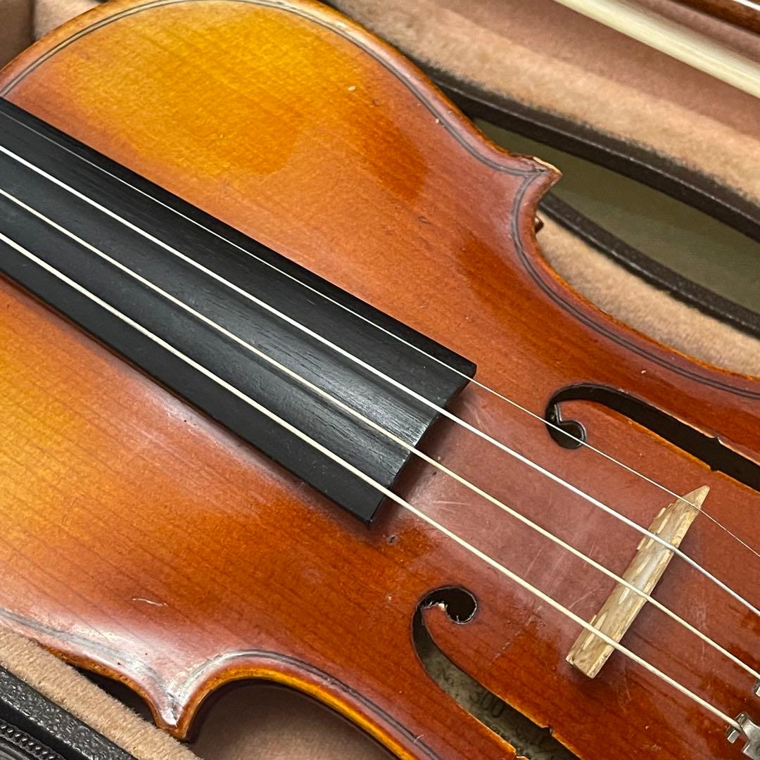 スズキ バイオリン 1/4 サイズ No.300 本体 肩当て、ケース付き