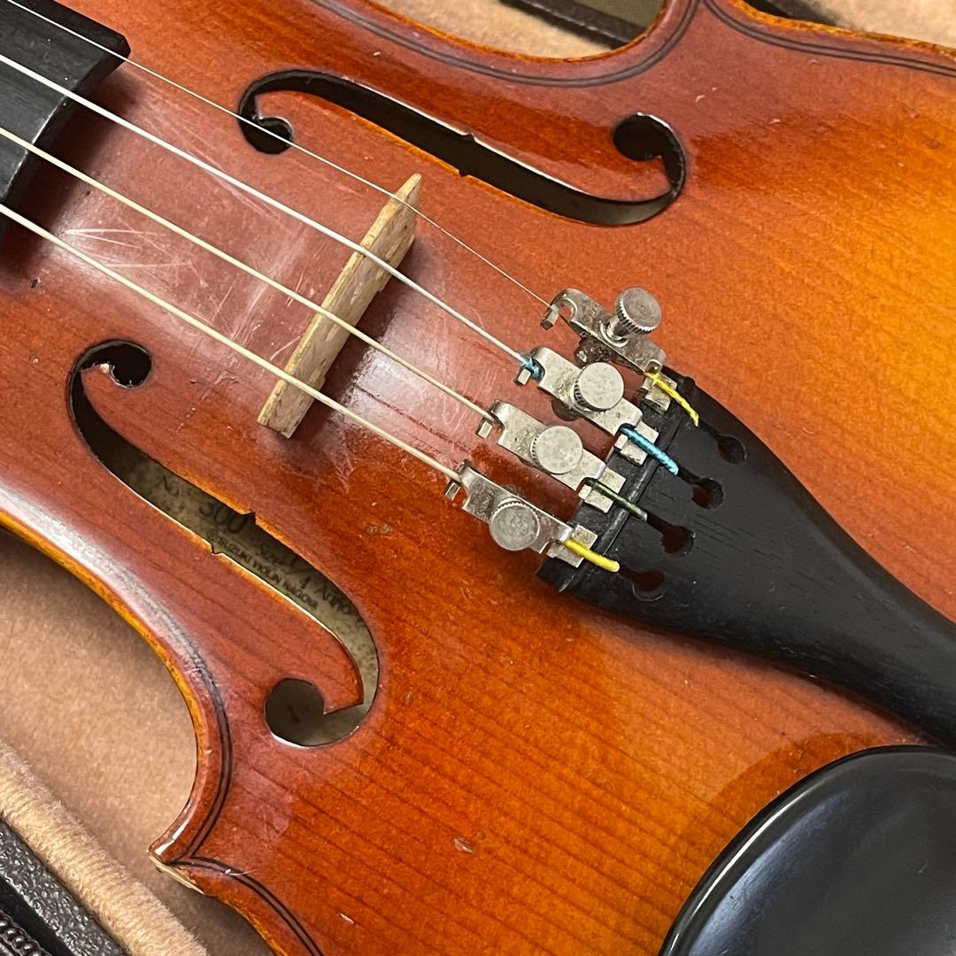 スズキ バイオリン 1/4 サイズ No.300 本体 肩当て、ケース付き