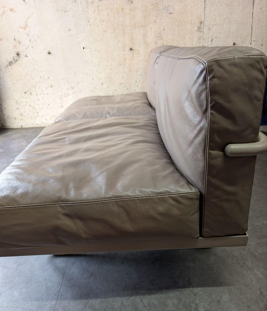 カッシーナ　コルビジェ　シャルロットペリアン　ピエールジャンヌレ　Cassina