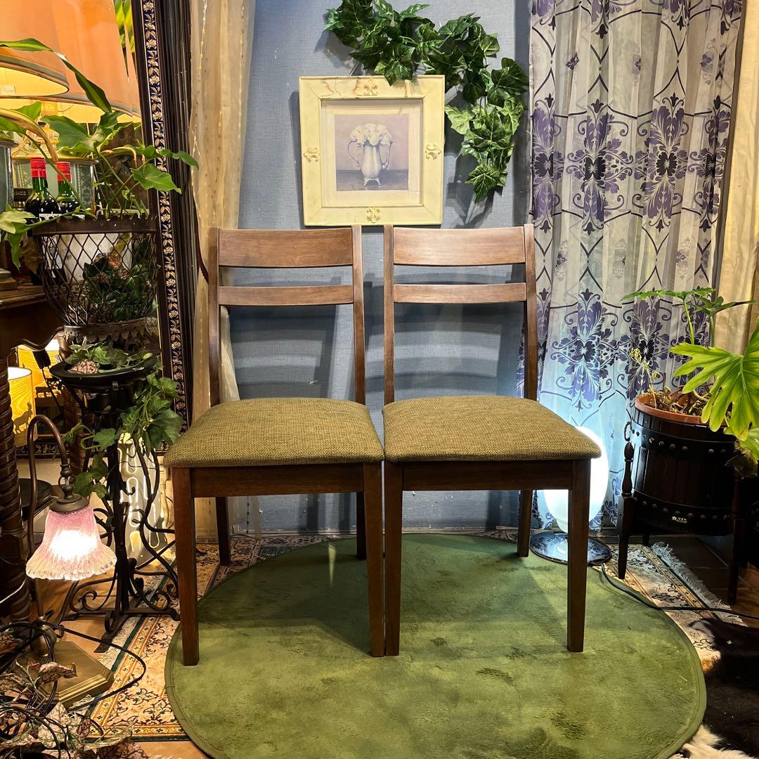 2脚セット　軽量　コンパクトチェア 　北欧スタイル