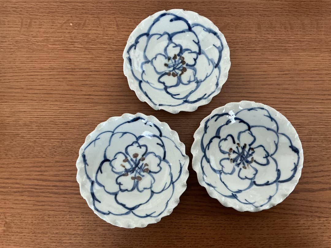 【新品】中尾万作 染付花紋輪花小皿 　3枚セット