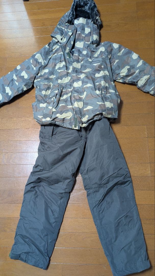 マズメ 防寒着 上下セットL 美品