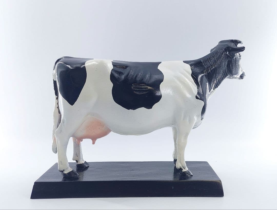 牛の置物 鉄製 乳牛 ホルスタイン 雌牛 オブジェ