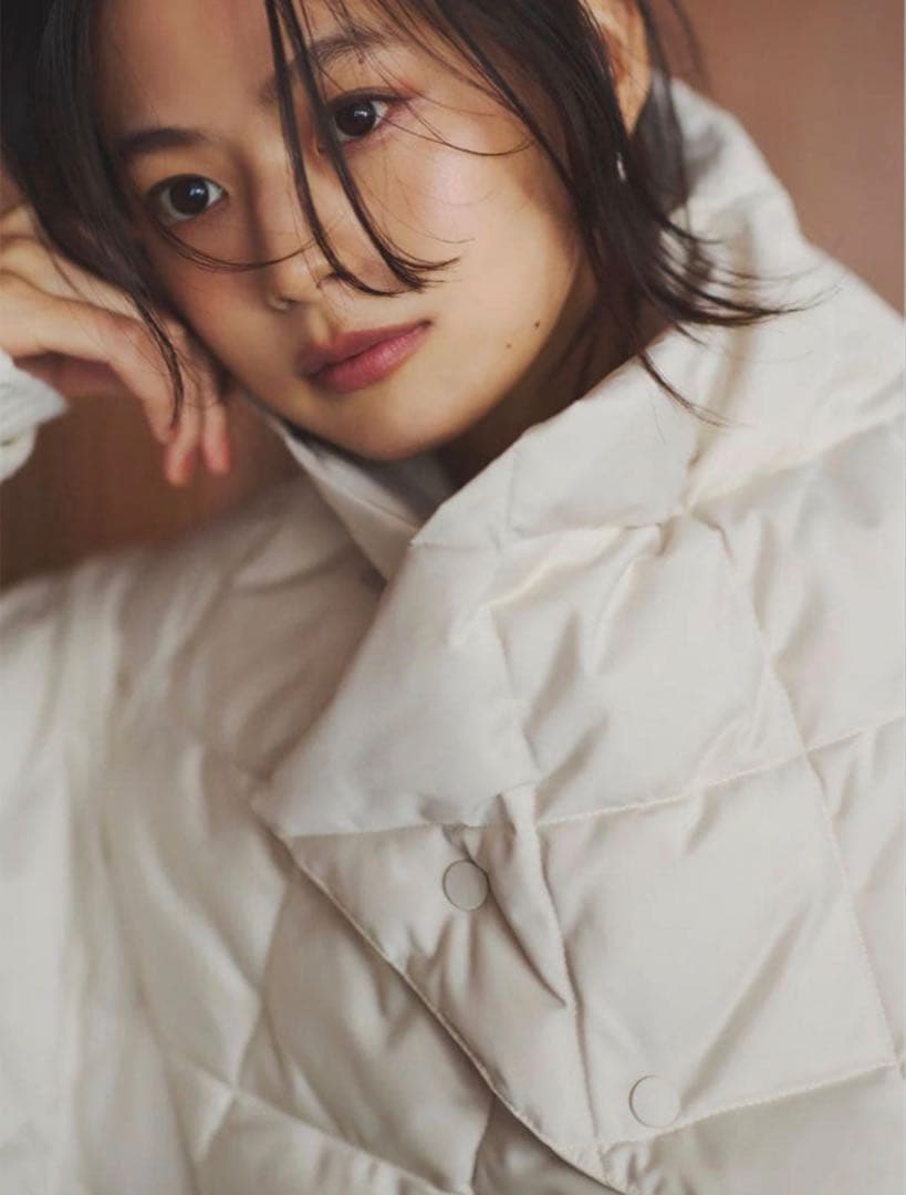 anuans taion コラボ　ミドルダウン　エクリュ