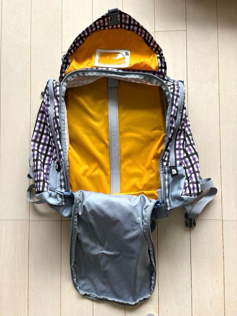 ザノースフェイスSUNNY CAMPER 40リュック 紫と白のチェック柄