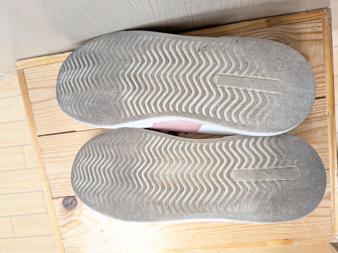 PRADA　レザースニーカー　イタリア製