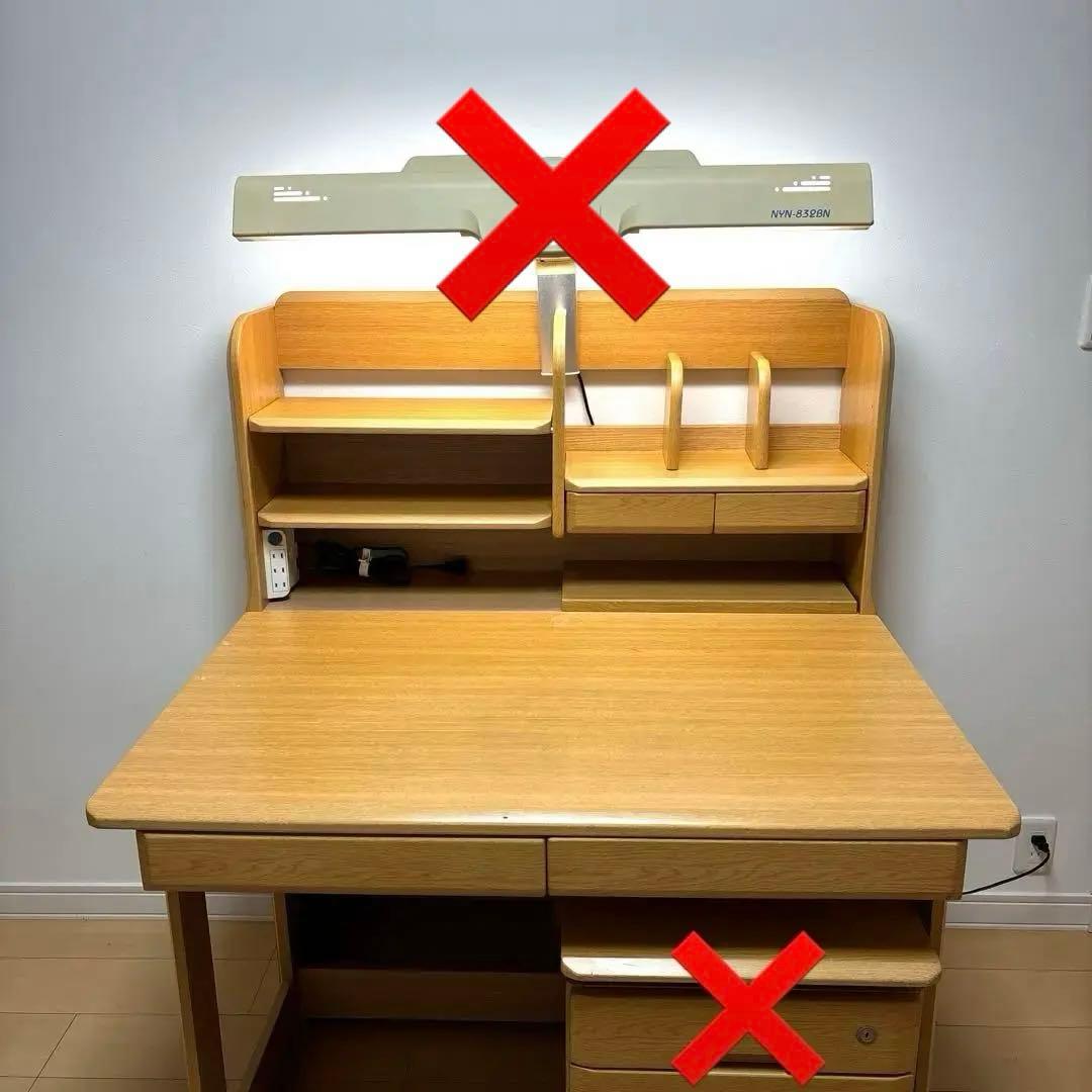 【送料込み・最安値❗️】ニトリ　本棚のみ　コンセント3個付　転倒防止補助バンド付き