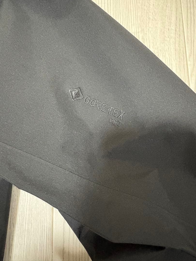 ARC'TERYX BETA AR ジャケット