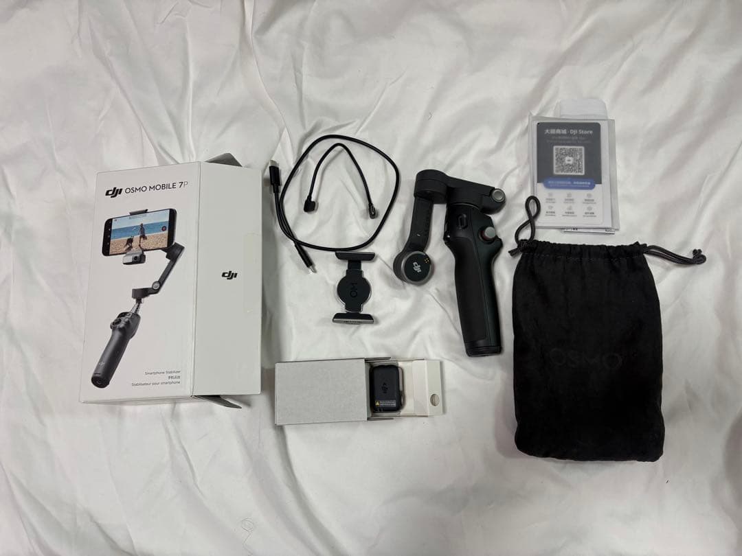 【本日中値下げ】DJI Osmo Mobile 7 スタビライザー　ほぼ未使用
