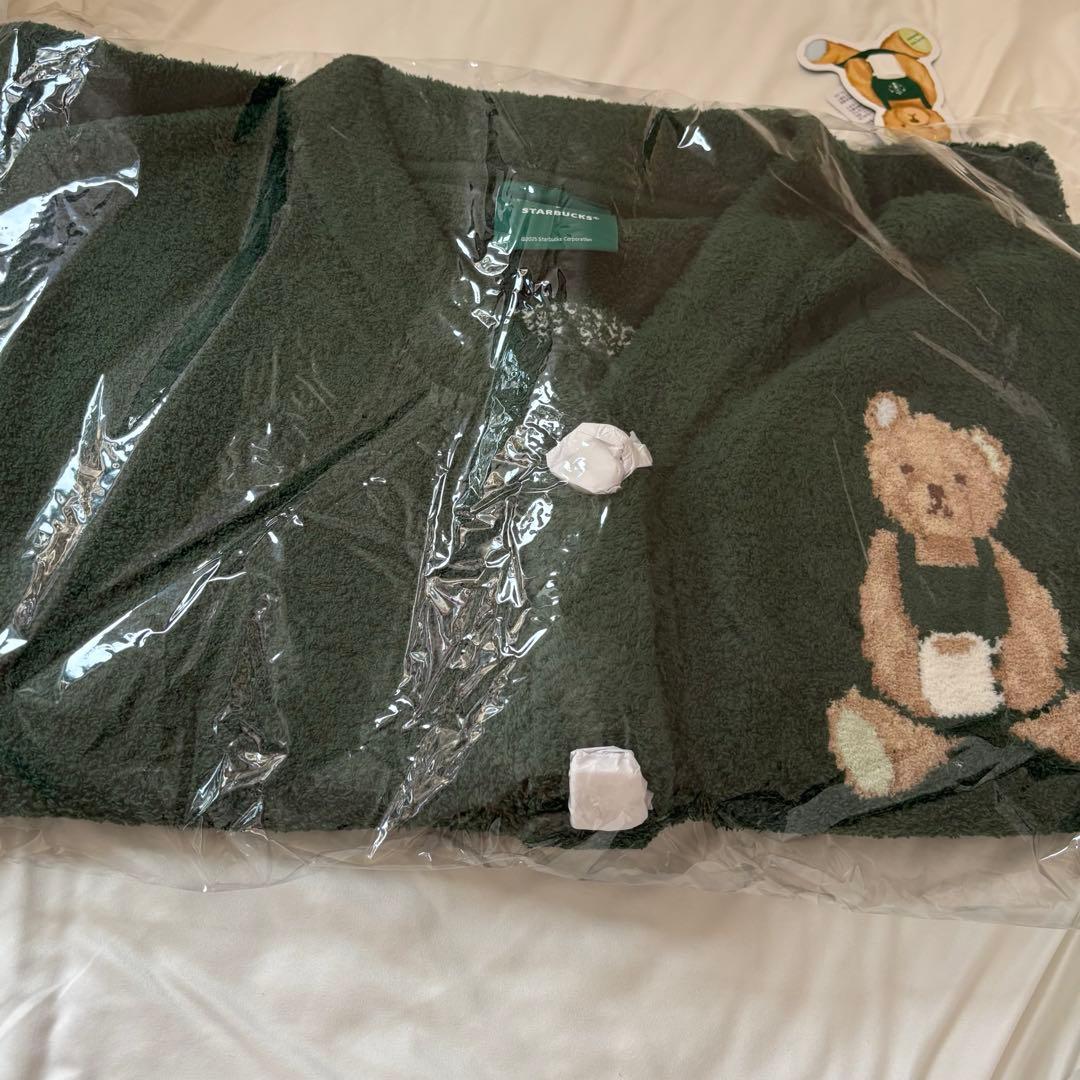 スターバックス　gelato pique パウダースタージャガードカーディガン