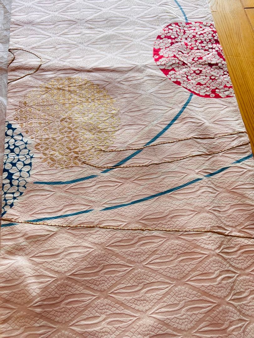 振袖 花柄 上品　豪華　金　赤 白 緑 青　長襦袢つき