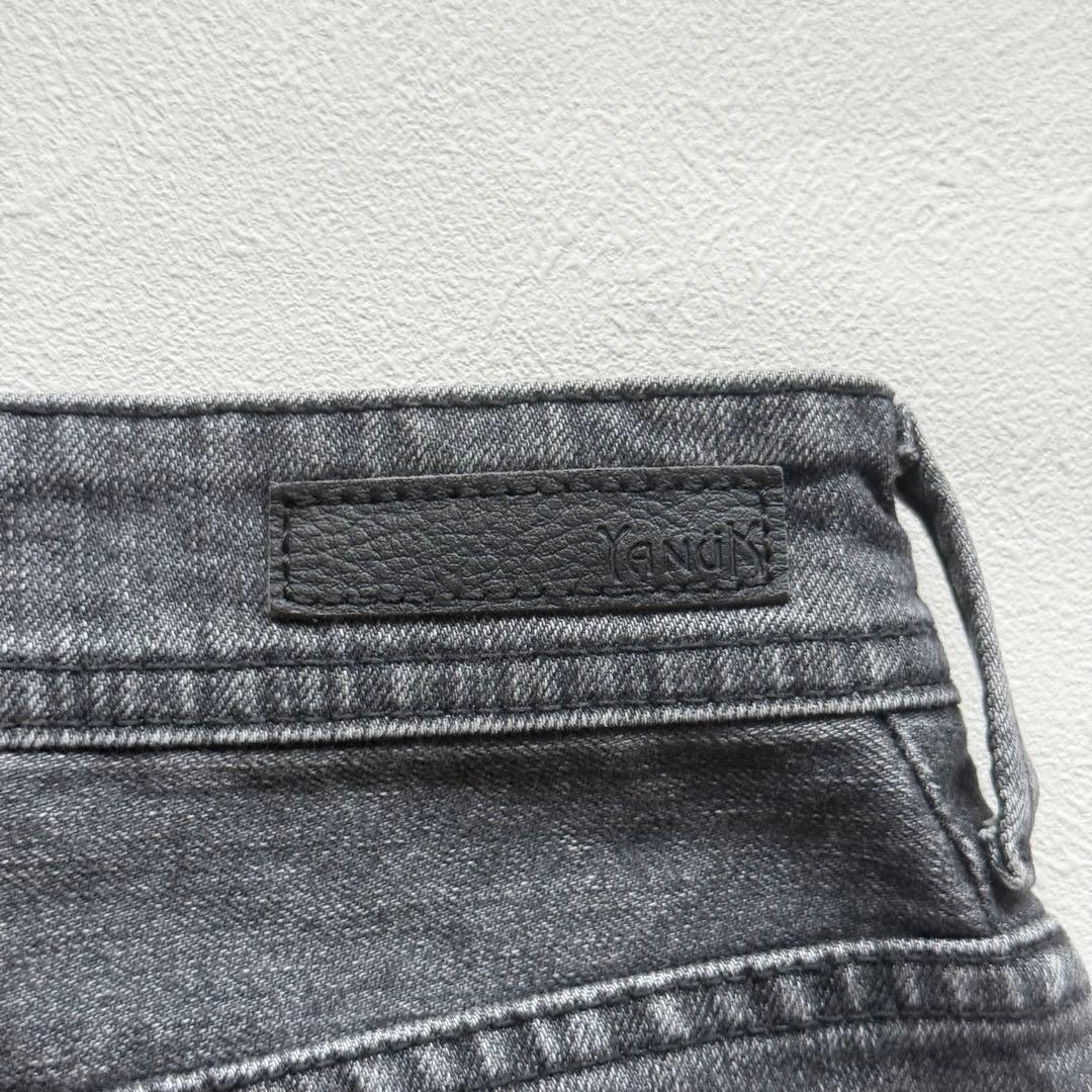 美品　YANUK　ヤヌーク　カーブテーパード LAURA　CUG　グレー　25