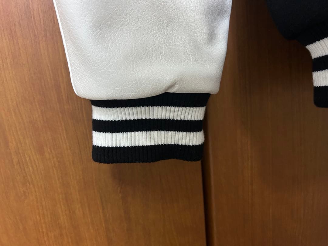 スタジアムジャンパー(ME:I)