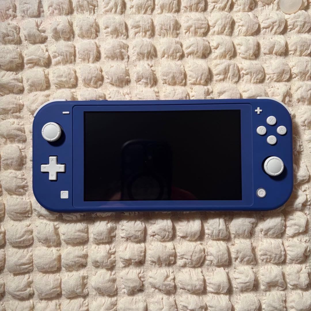 Nintendo Switch Lite 本体　ブルー