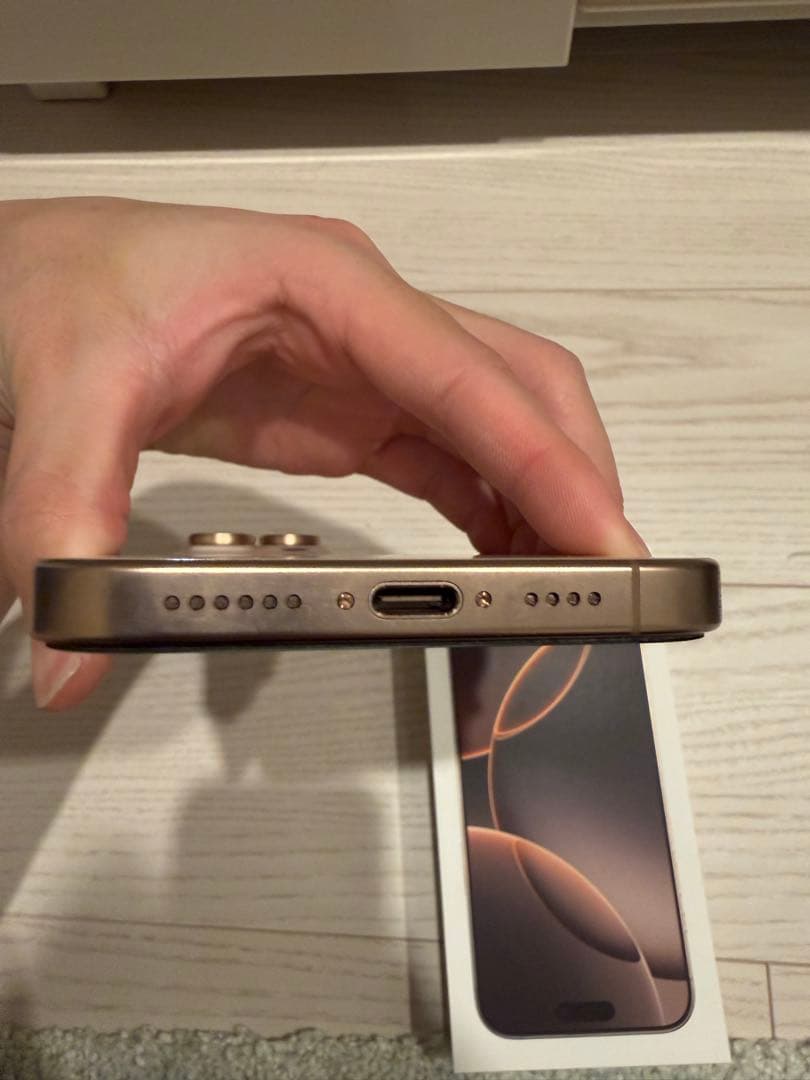 [新品同様]iPhone 16 Pro Max 512GB