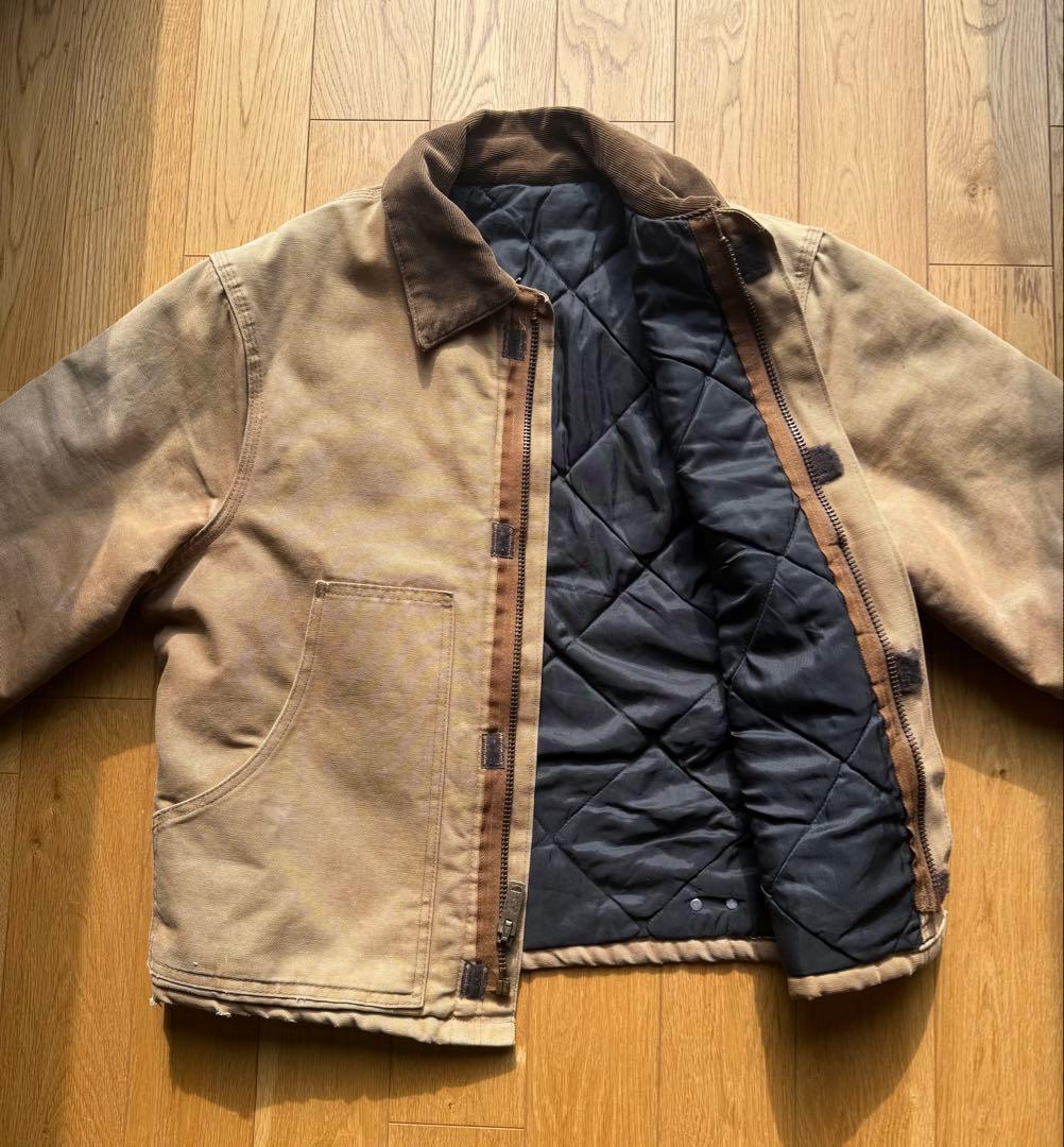 美品　ゴールデンサイズ　Carhartt トラディショナルジャケット
