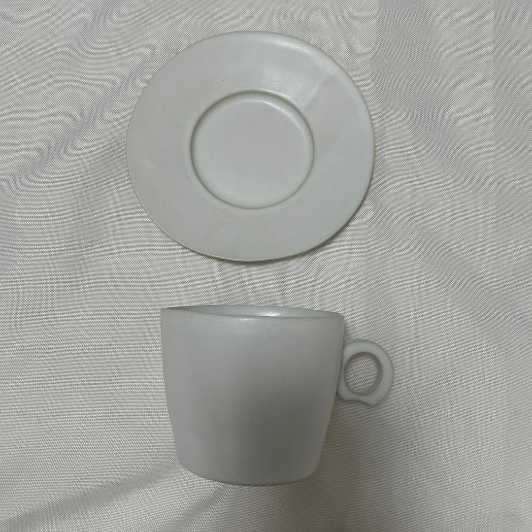 安藤雅信　コーヒーカップ＆ソーサー　白マット釉