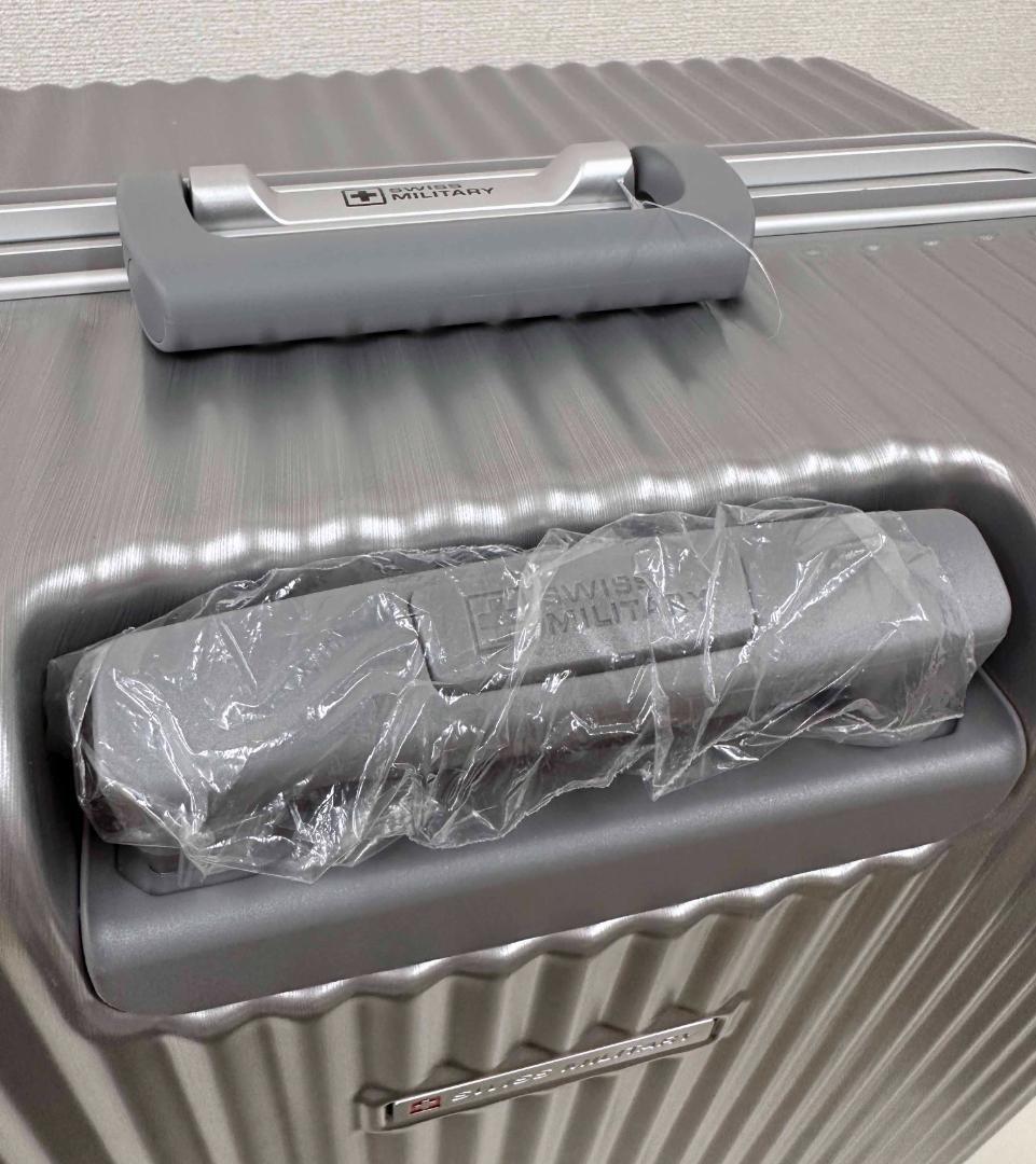 新品 ★ スイスミリタリー スーツケース 105L シルバー 28インチ