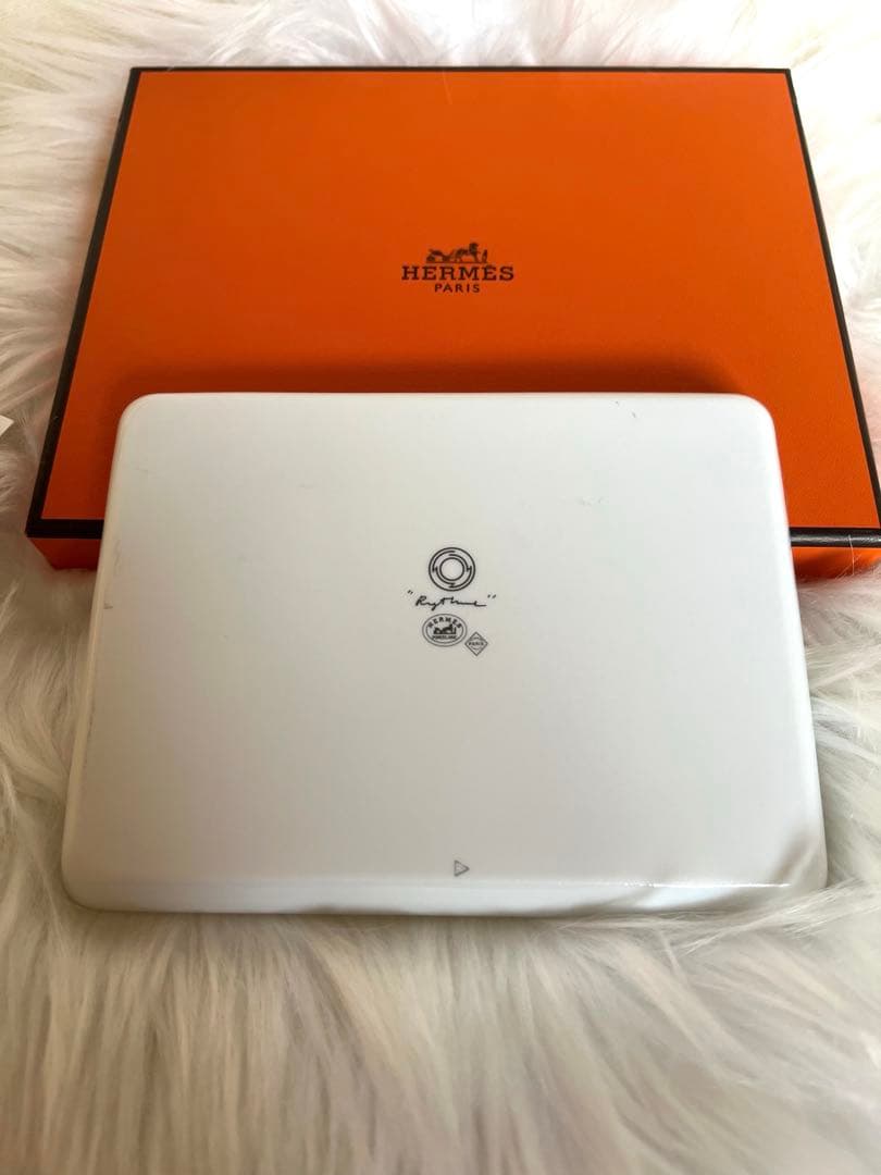 HERMÈS リズム スクエアプレート ホワイト×グリーン 箱・ショッパー付き