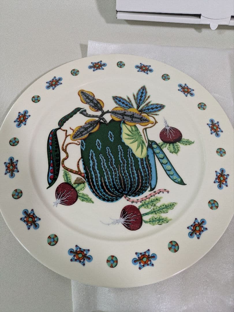 イッタラ　タイカ プレート 27cm サト