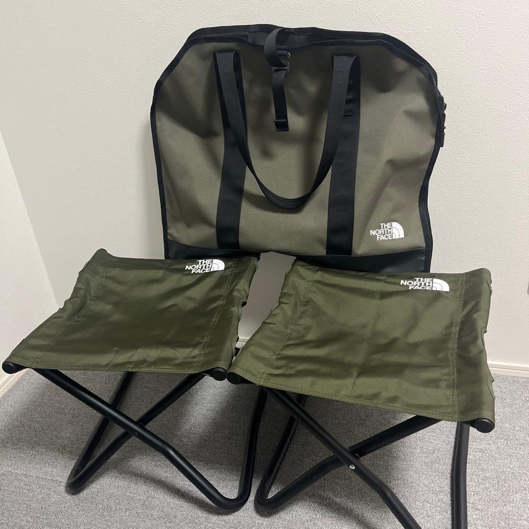 【美品、使用回数1回】THE NORTH FACE フットレスト 2個オリーブ