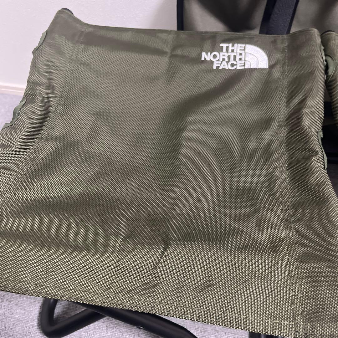 【美品、使用回数1回】THE NORTH FACE フットレスト 2個オリーブ