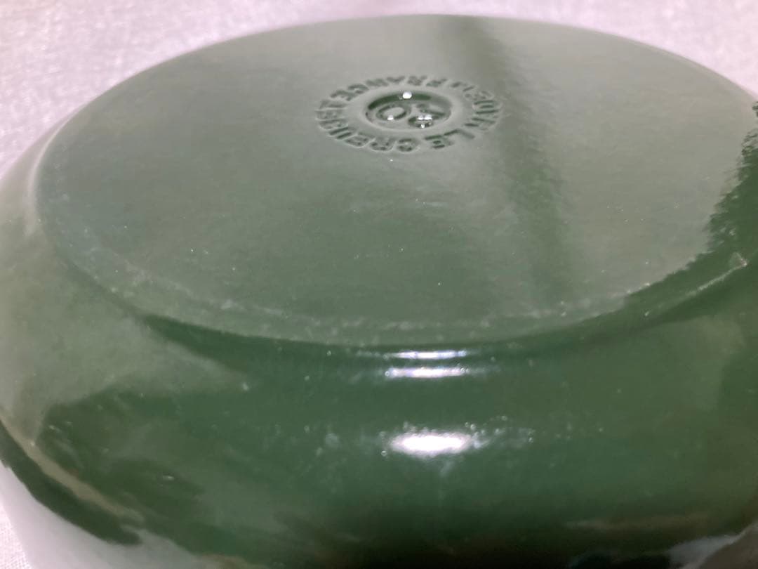 ル・クルーゼ　ココットロンド　20㎝　モスグリーン