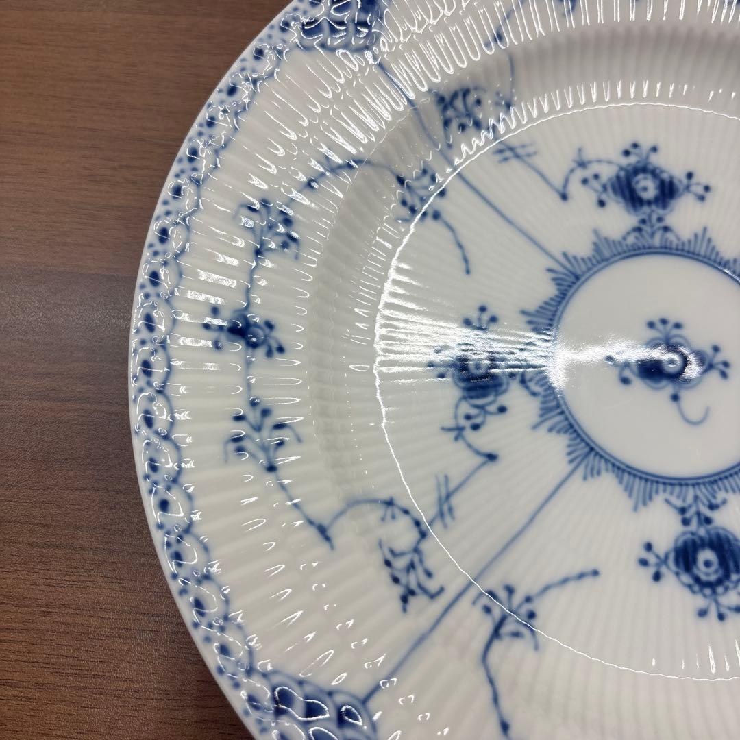 ロイヤルコペンハーゲン ブルーフルーテッド ハーフレース 25cm 深皿